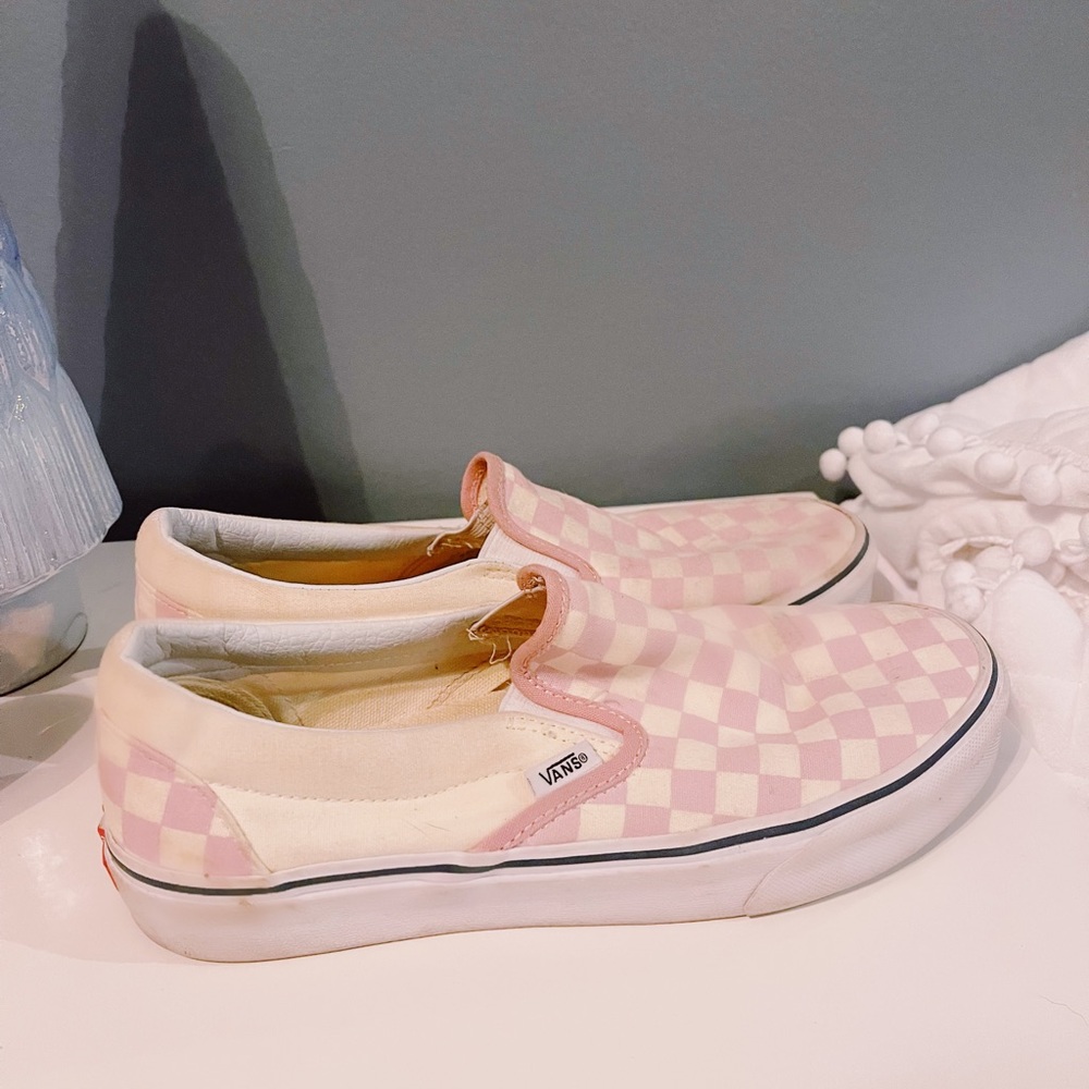 W9 VANS ! gently used, perfect condition !!